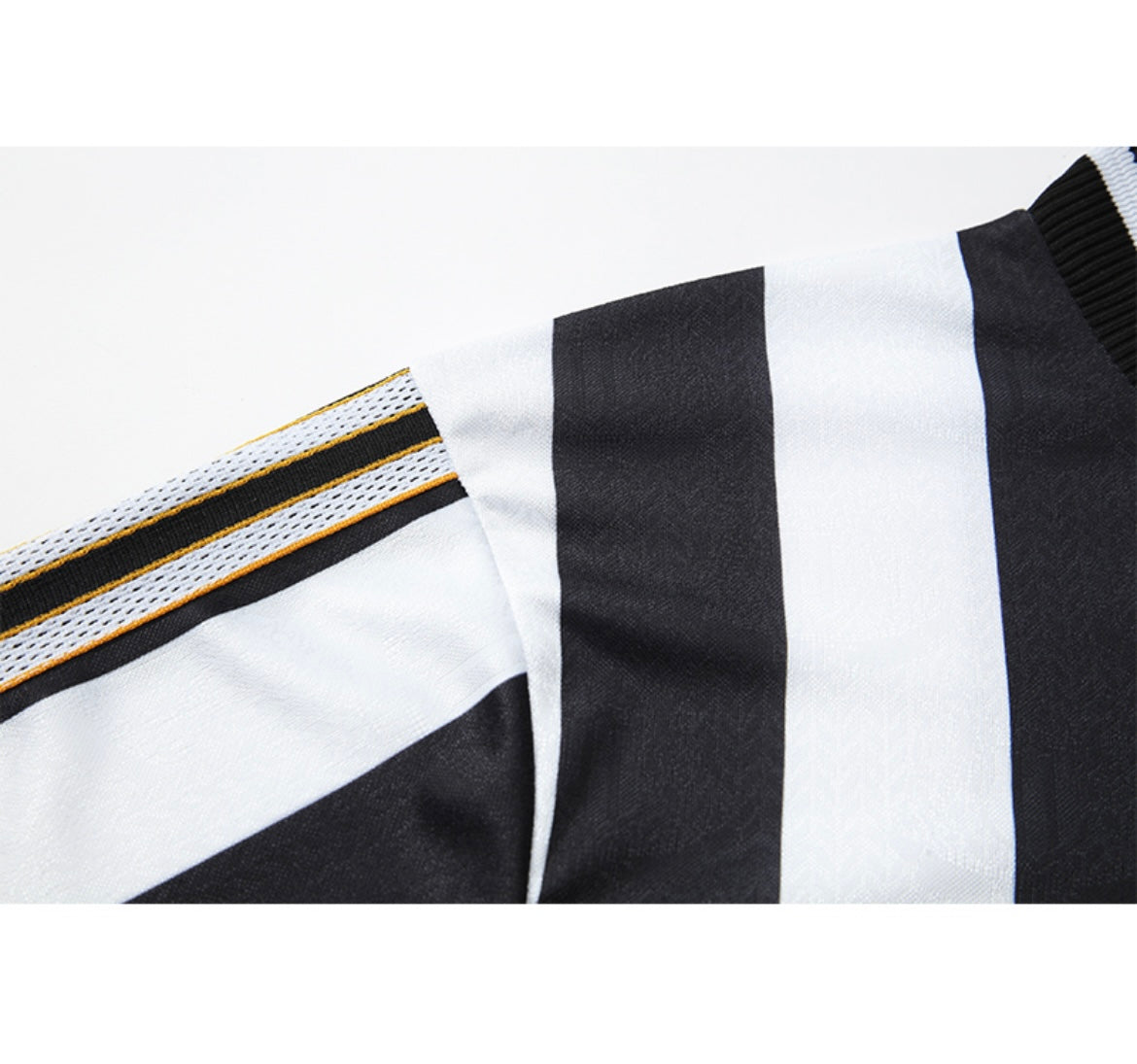 Newcastle 97/98 Home Long Sleeve Jersey Replica