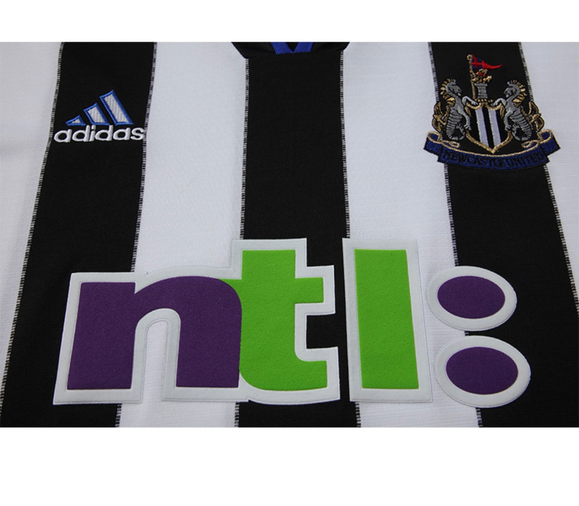 Newcastle United 2000/01 Season Home Jersey Replica