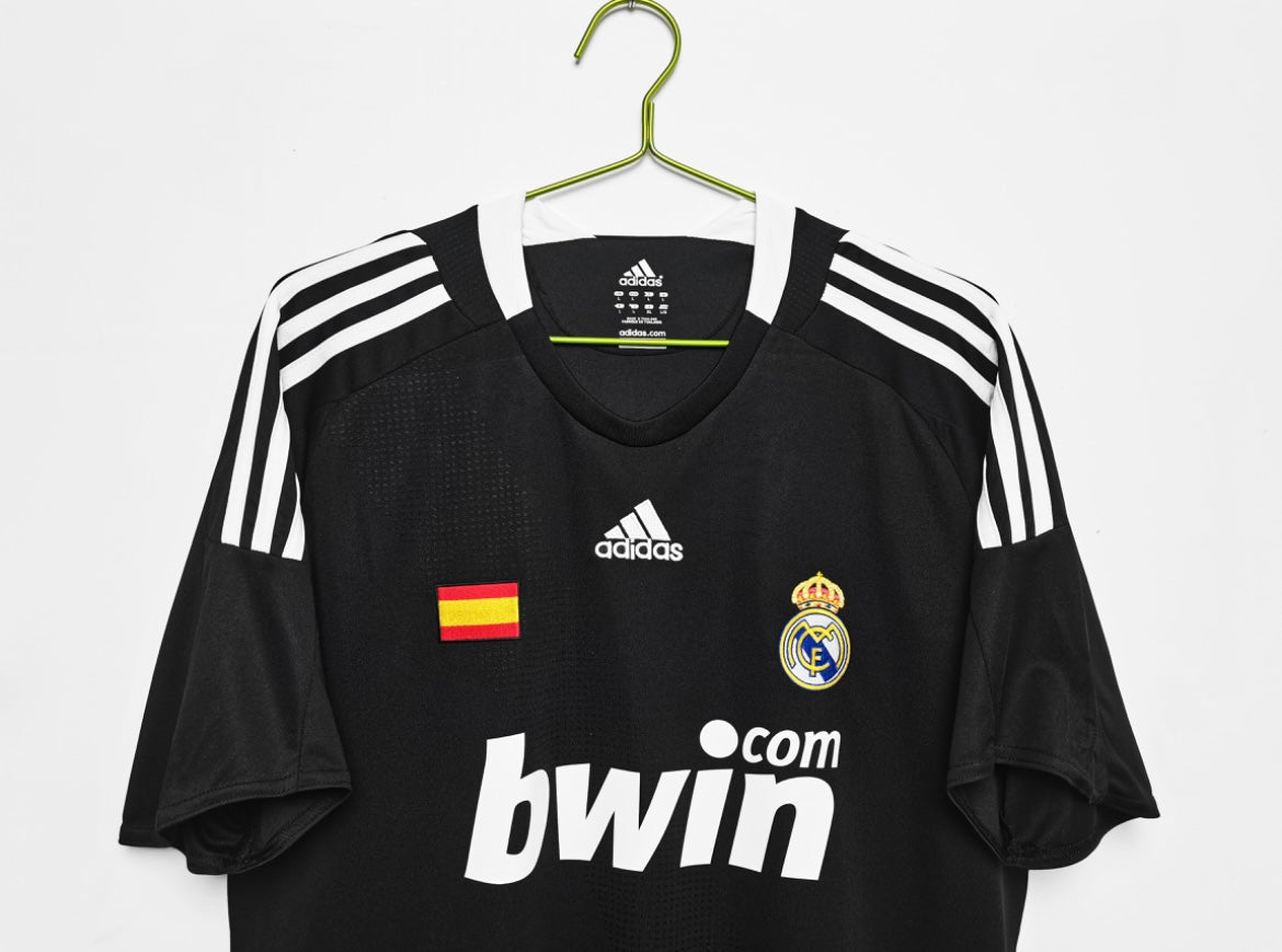 Real Madrid 2008/09 Authentic Away Jersey