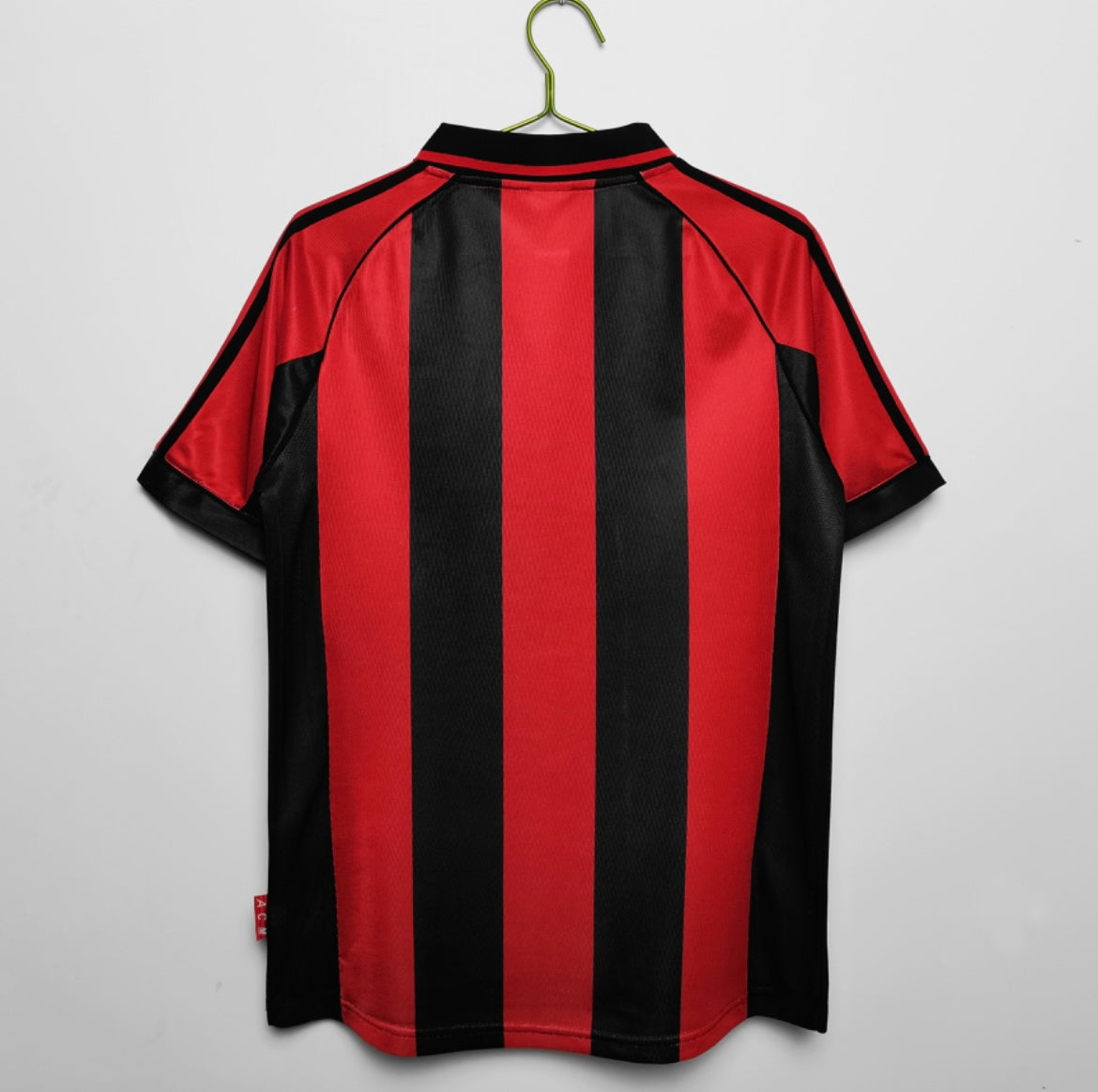 Vintage AC Milan 1998/99 Jersey Replica