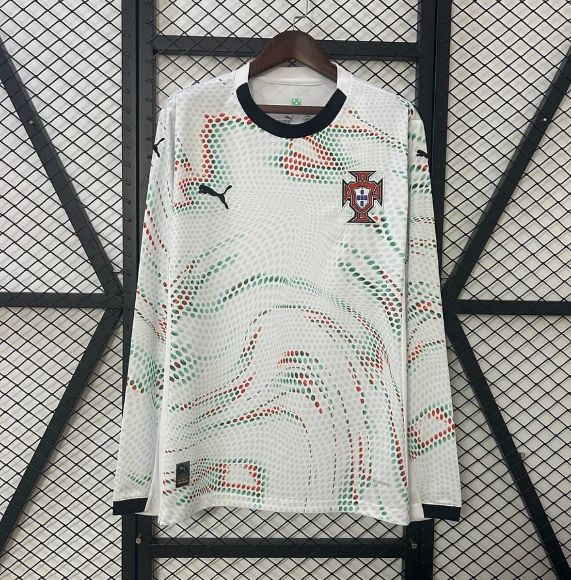 Long Sleeve Outdoor Shirt - Portugal 2025 Edition