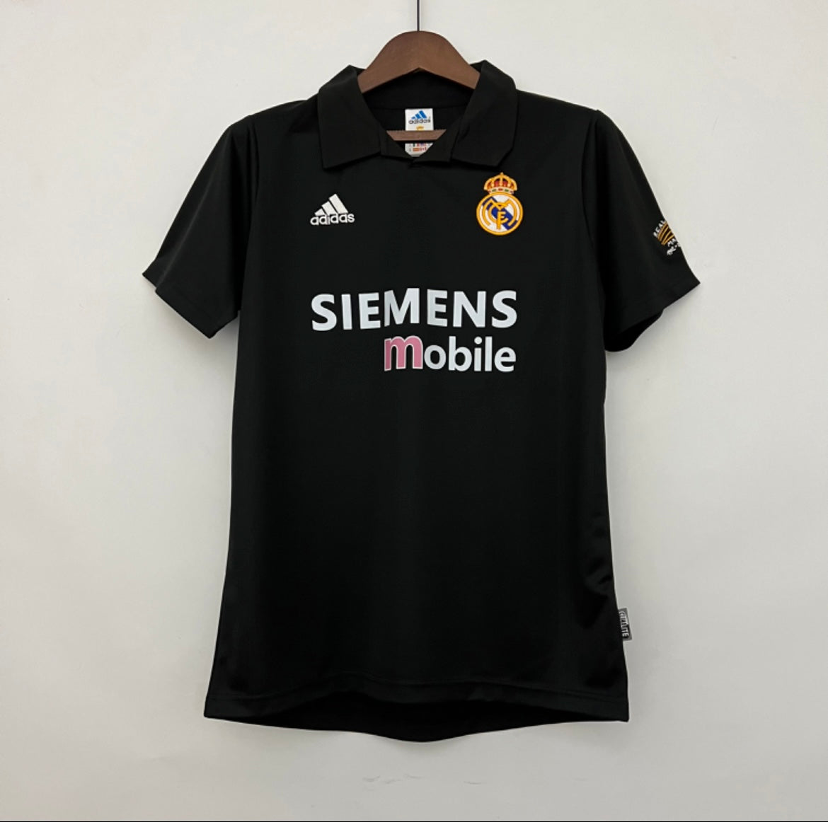 Real Madrid 2002/03 Away Soccer Jersey