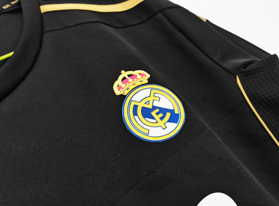 Real Madrid 2011/12 Away Long Sleeve Jersey