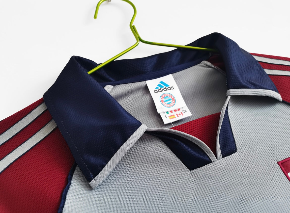 FC Bayern 1998/99 Alternate Soccer Jersey
