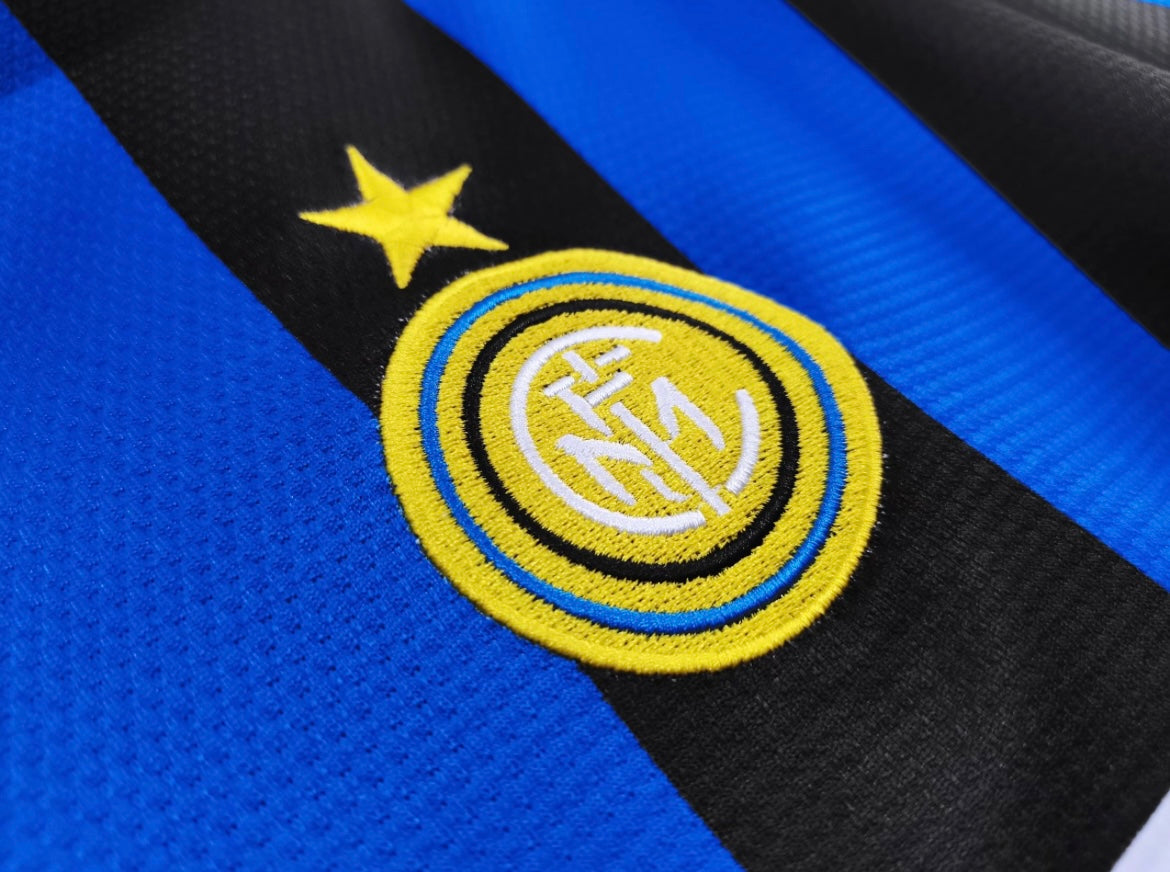 Inter Milan 1998/99 Home Soccer Jersey