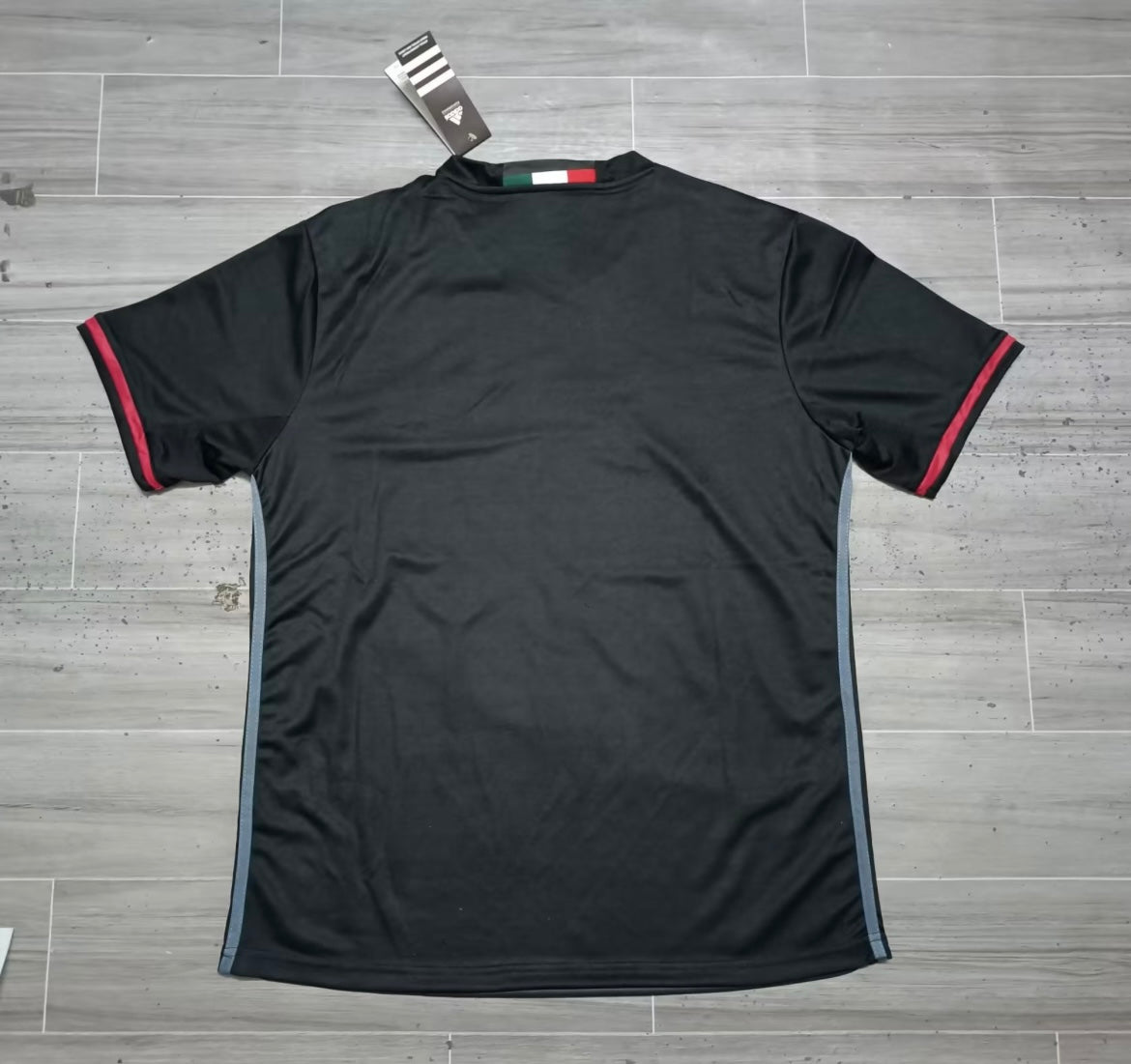 AC Milan Home Jersey 2016/17 Season