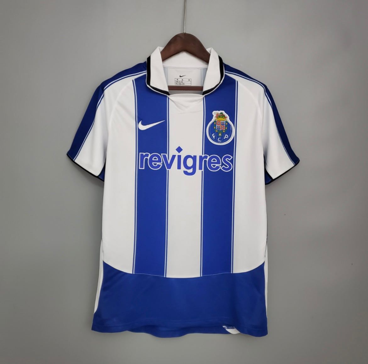 FC Porto 2003/04 Home Jersey Replica