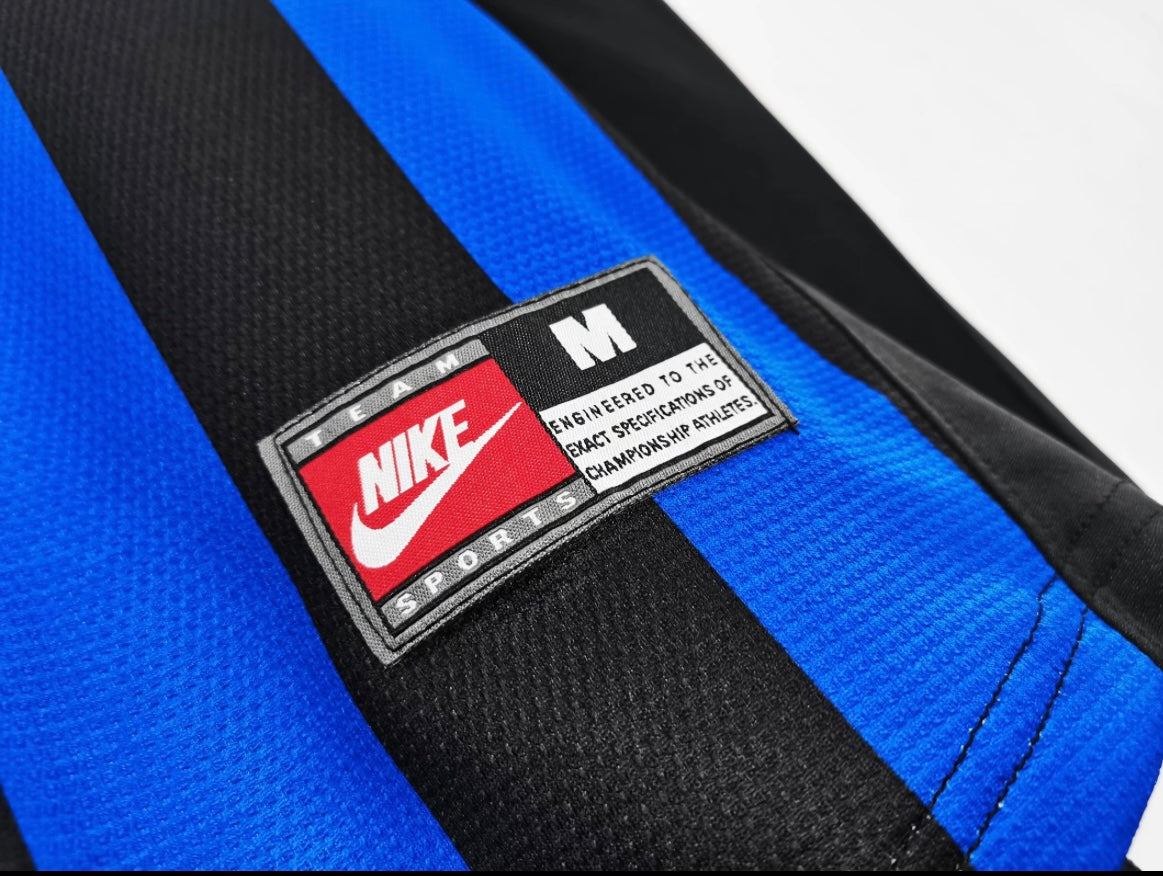 Inter Milan 1998/99 Home Soccer Jersey