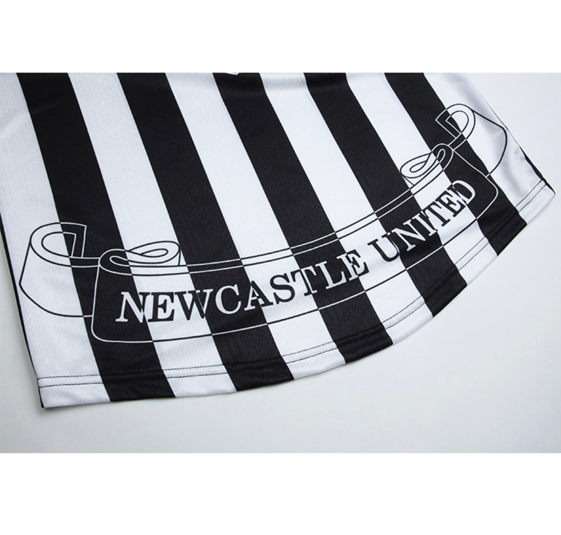 Newcastle 97/98 Home Long Sleeve Jersey Replica