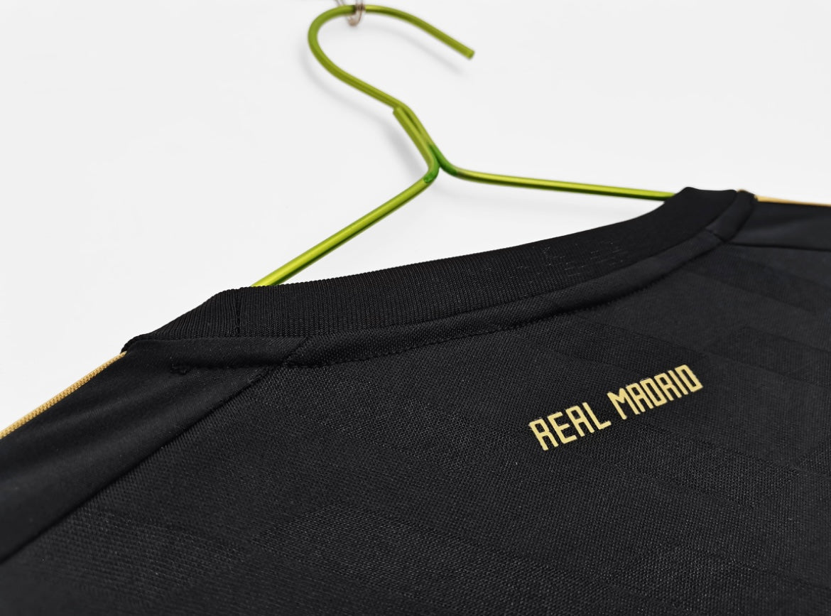 Real Madrid 2011/12 Away Long Sleeve Jersey