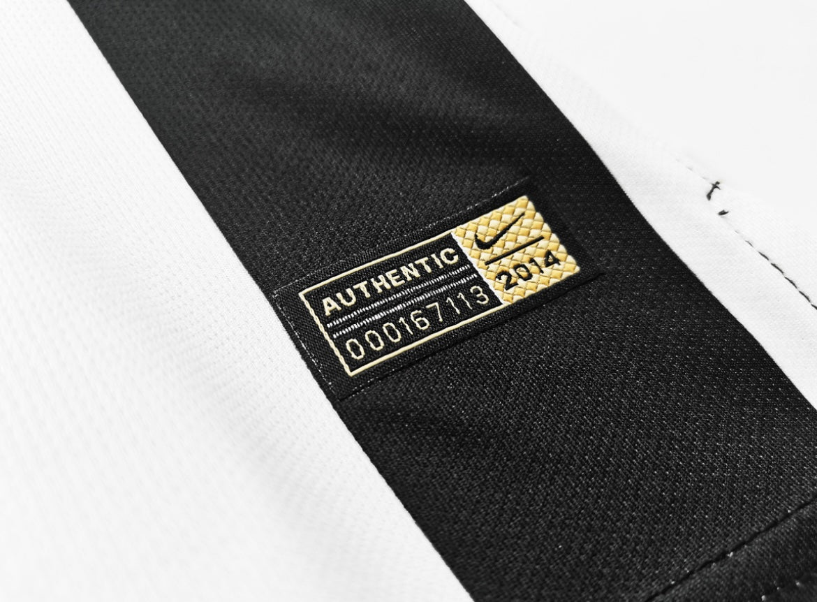 Juventus Home Jersey 2014/15 Authentic Replica