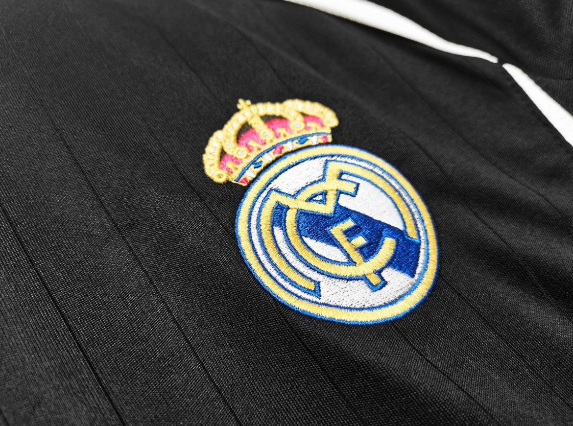 Real Madrid 2006/07 Away Jersey - Long Sleeve Edition