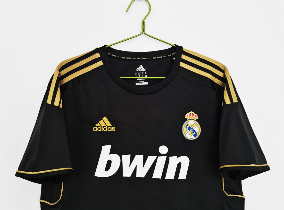 Real Madrid 2011/12 Replica Away Jersey