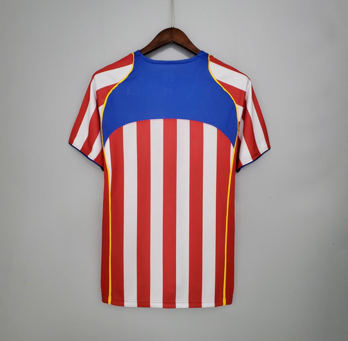 Atlético Madrid 2004/05 Home Jersey Replica