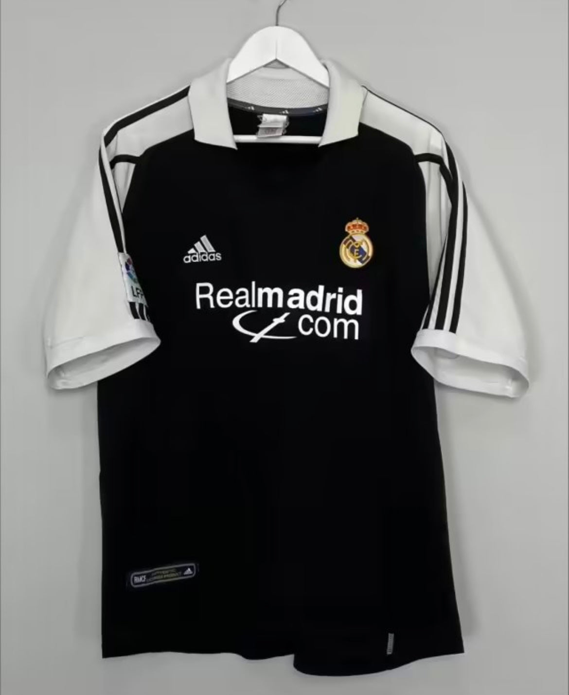 Real Madrid 2001/02 Away Football Jersey