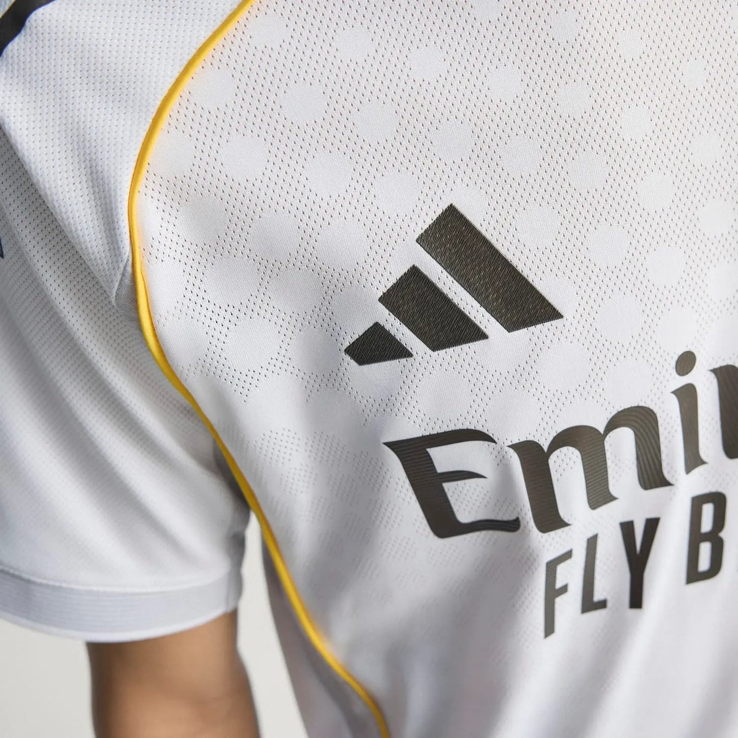 Real Madrid Authentic Home Jersey 25/26 White