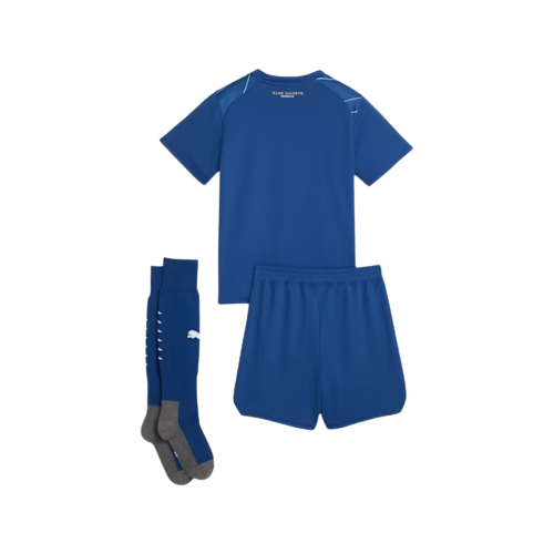 OM Youth Away Kit with DryCell Technology