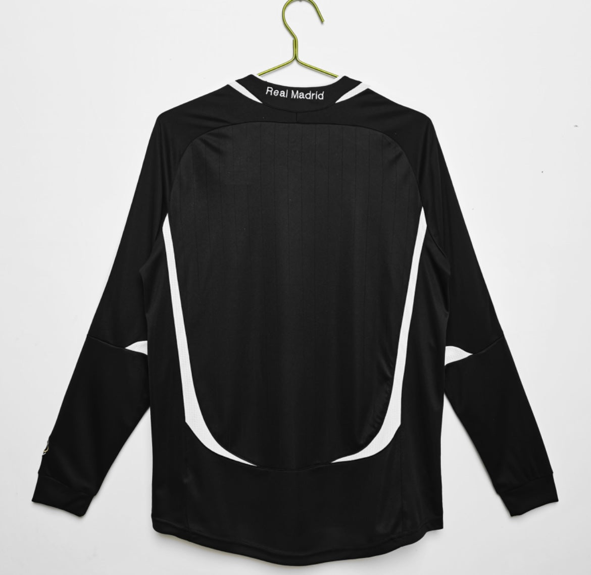 Real Madrid 2006/07 Away Jersey - Long Sleeve Edition